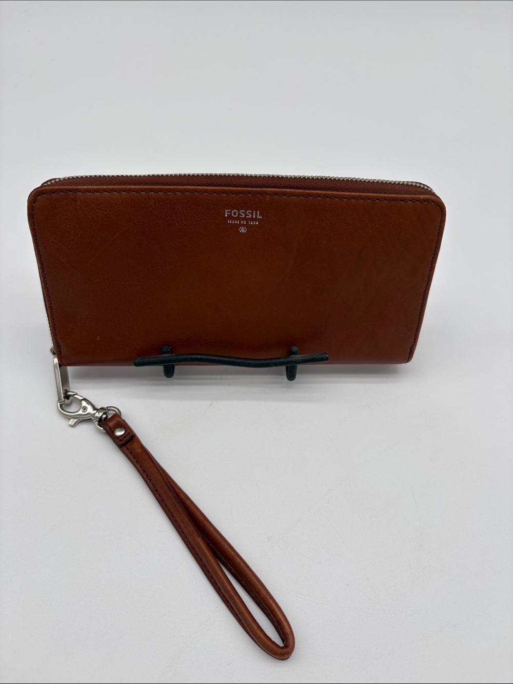 Fossil Brown Purple Leather Zip Around Wallet Wristlet BLEMISH